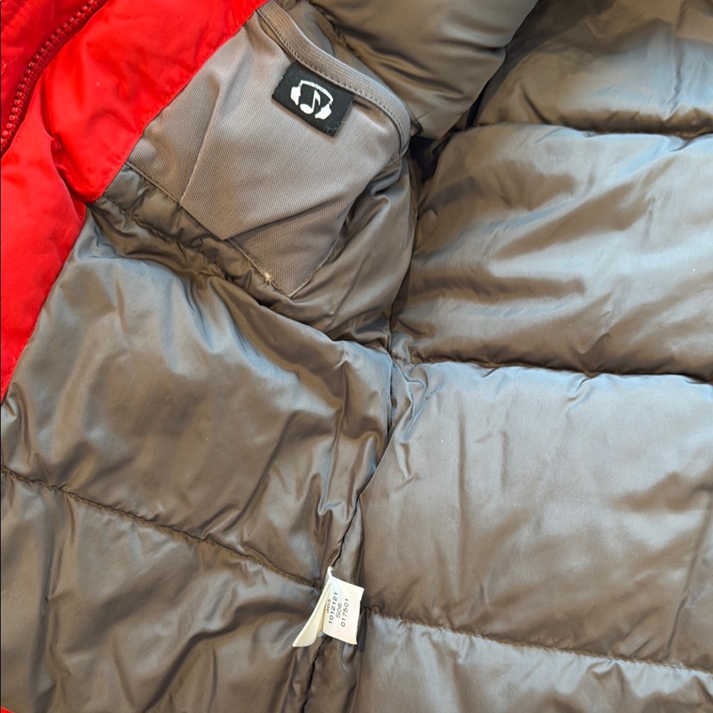 The North Face Girl’s Red Hooded Jacket - Picture 7 of 8